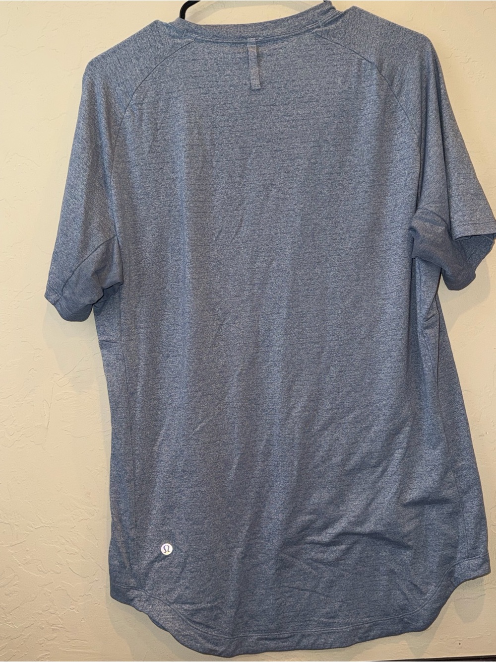 Men's Medium Gray Breathable Activewear Crew Neck Short Sleeve T-Shirt